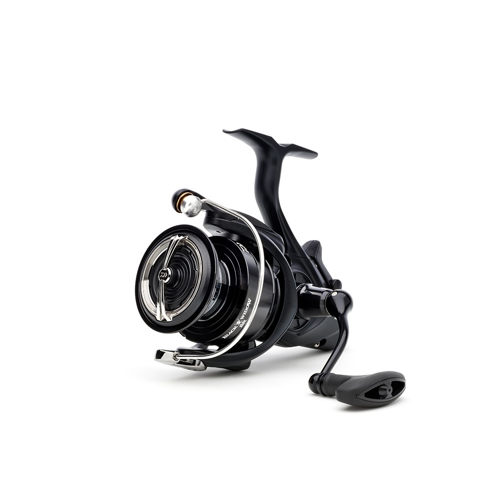 Daiwa Black Widow BR LT 3000 Fishing Reel - Free Spool Design For All-Round Fishing
