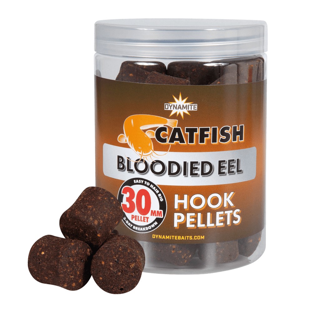 Dynamite Baits Catfish Hookers - Blooded Eel - 30mm