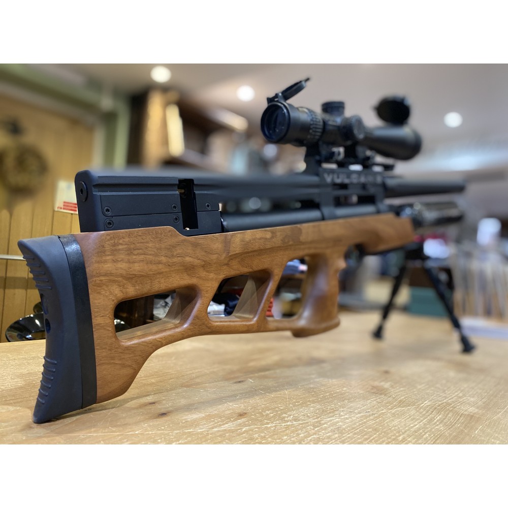 AGT (Airgun Technology) Pre-owned AGT Vulcan 3 Pre-charged Pneumatic Air Rifle - .22 Walnut