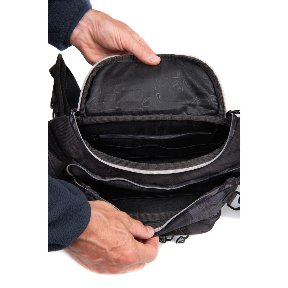 Fox Rage Camo Voyager Belt Bag