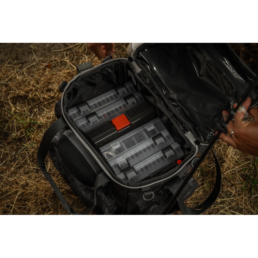Fox Rage Camo Voyager Medium Tackle Bag 