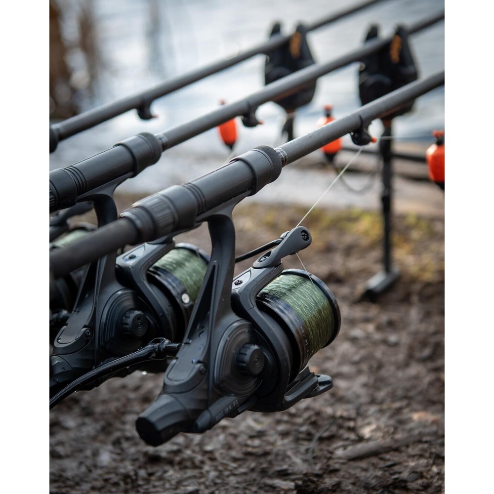 Fox EOS 12000 Fixed Spool Reel