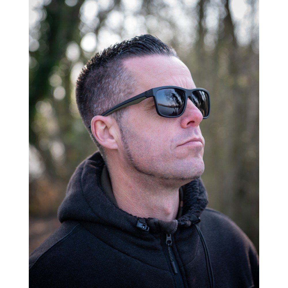 Fox Collection Green & Black Shades - Brown Lens Green/Black