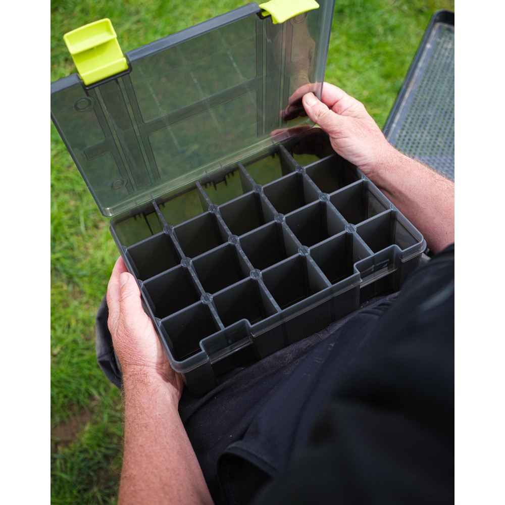 Matrix Medium Compartment Tackle Box - Deep