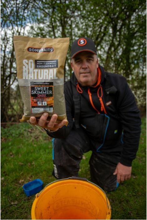 Sonubaits So Natural Dark Sweet Skimmer Groundbait