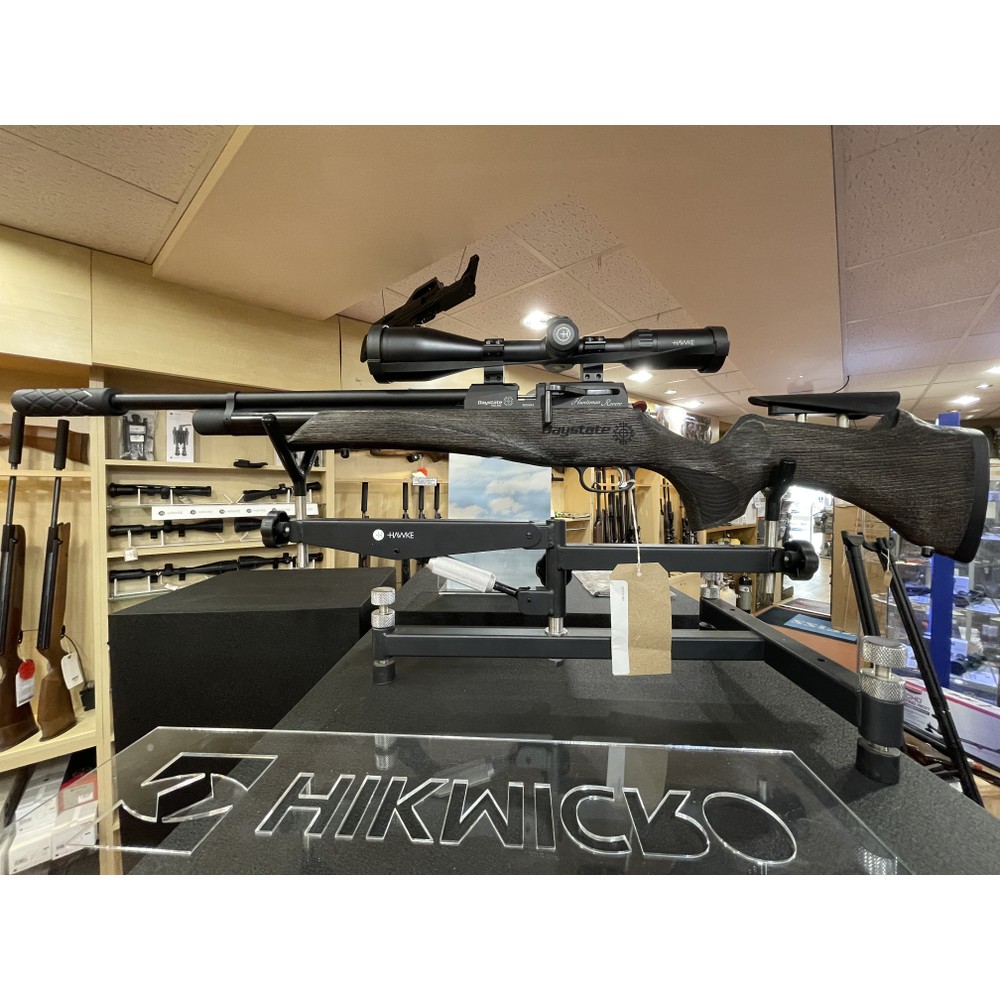 Daystate Pre-owned  Huntsman Revere Safari Pre-charged Pneumatic Air Rifle - .177 Wood
