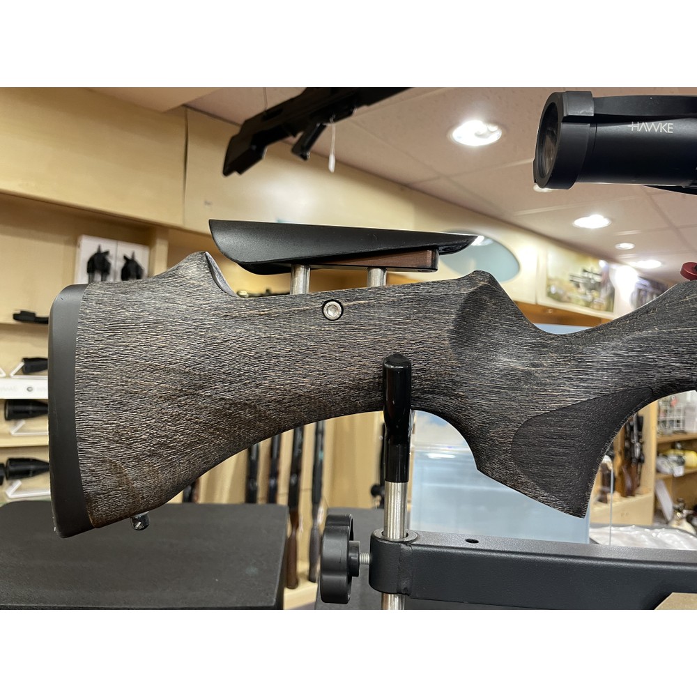 Daystate Pre-owned  Huntsman Revere Safari Pre-charged Pneumatic Air Rifle - .177 Wood