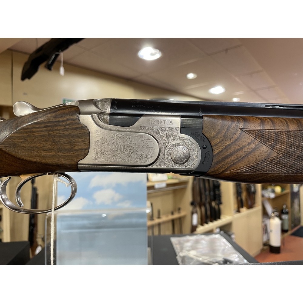 Beretta Pre-owned 690 Field III Over and Under Shotgun - 12 gauge Walnut