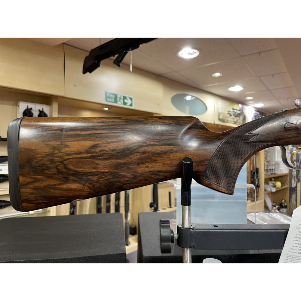 Browning Pre-owned B725 Sporter Grade 5 Over and Under Shotgun - 12 gauge Walnut