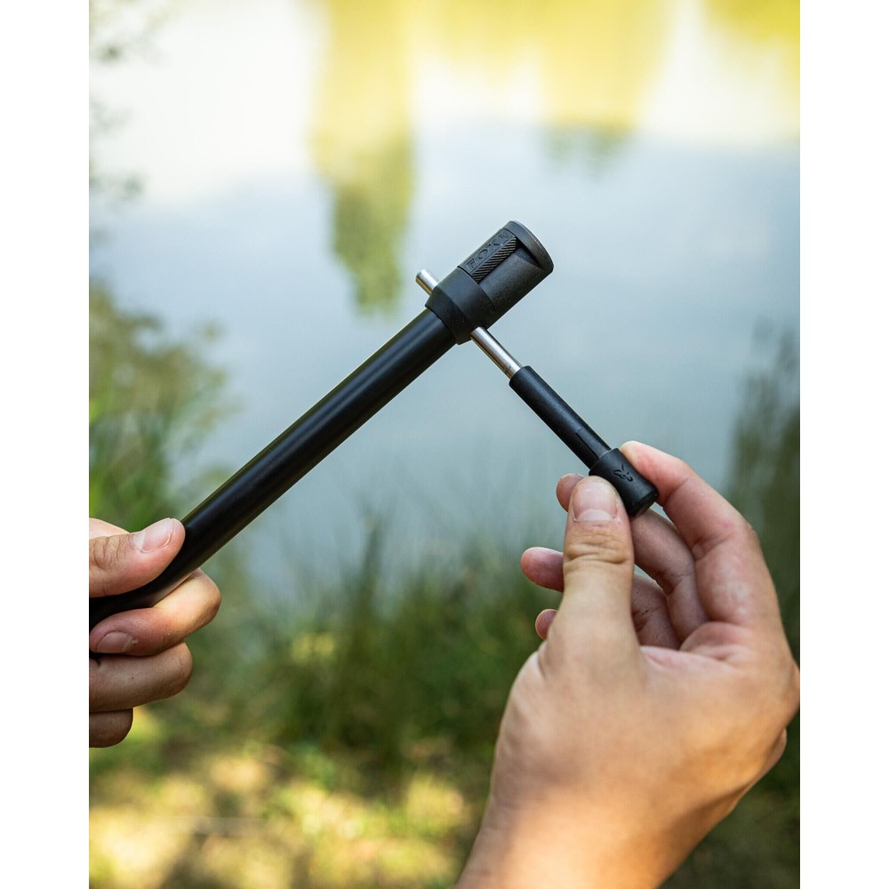 Fox Black Label Camlock Bankstick Black