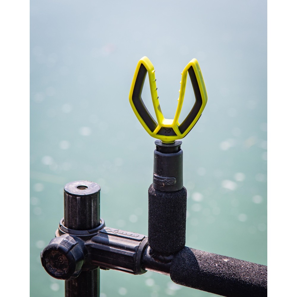 Matrix Flexible Pole Roost Green/Black